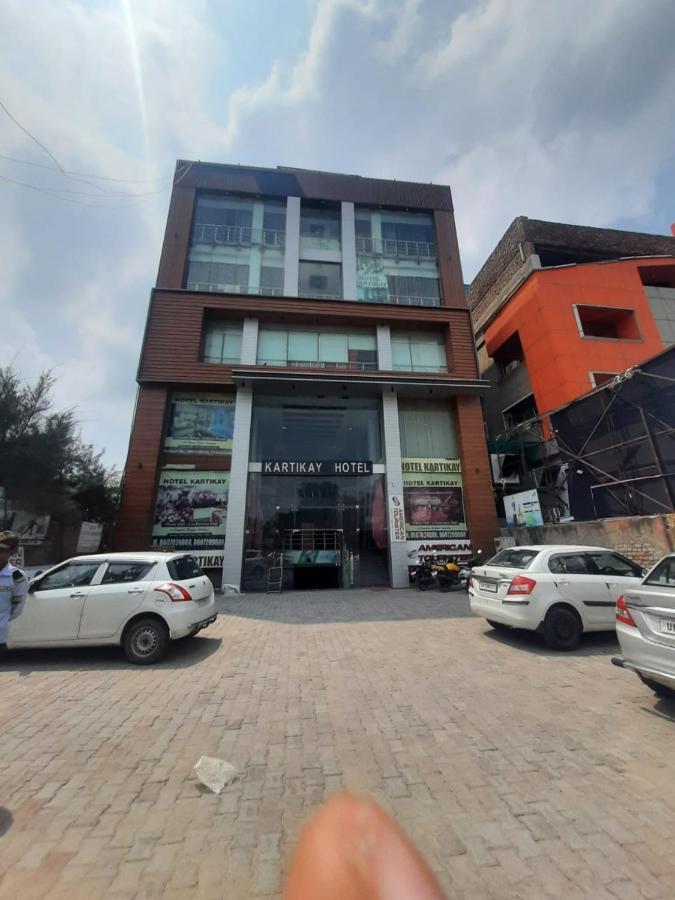 Kartikay Hotel Hisār Exteriér fotografie