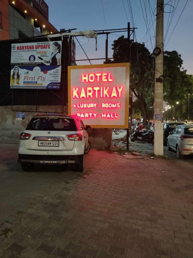 Kartikay Hotel Hisār Exteriér fotografie