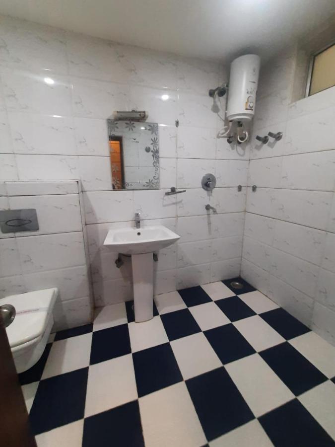 Kartikay Hotel Hisār Exteriér fotografie
