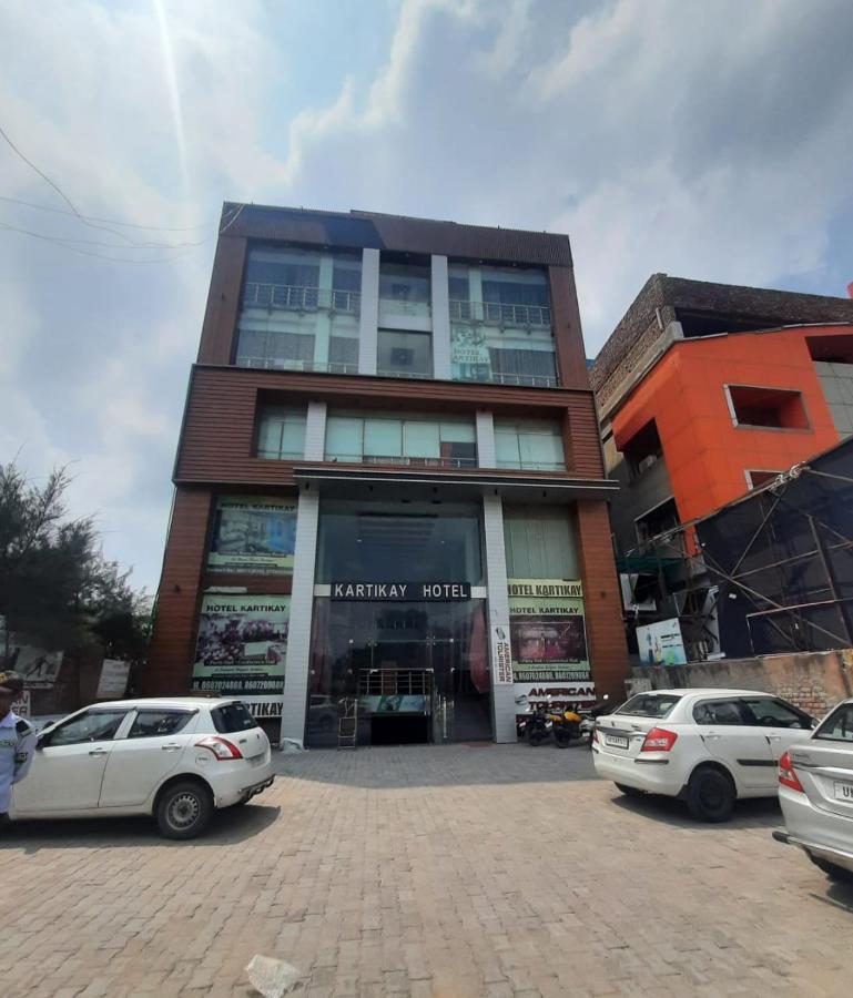 Kartikay Hotel Hisār Exteriér fotografie